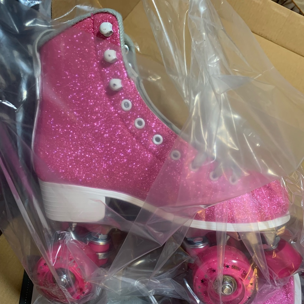 Brand New Glitter Pink Roller Skates